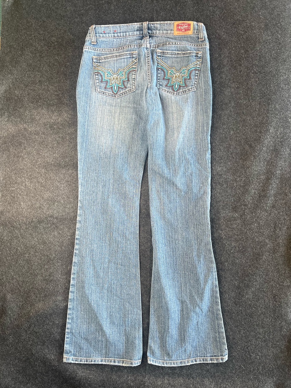 Y2K Tyte Flare Low-Rise Denim Jeans Womens Size Size 5 Vintage Medium Wash 2000s